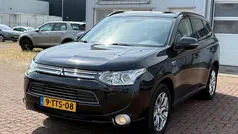 Zwart Gebruikt 2014 Mitsubishi Outlander Instyle SUV | € 7.950 (Super prijs)