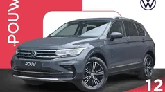 Grijs Gebruikt 2022 VW Tiguan SUV | € 30.900 (Goede deal)