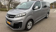 Grijs (metallic) Gebruikt 2019 Opel Vivaro Edition MPV | € 15.995 (Goede deal)