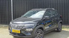 Gebruikt 2023 Dacia Spring Essentiel Hatchback | € 14.240 (Eerlijke prijs)