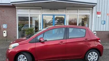 Occasion 2013 Toyota Yaris Hatchback | € 9.445 (Eerlijke prijs)