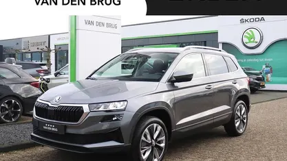 Grijs Gebruikt 2024 Skoda Karoq Business Line SUV | € 35.245 (Eerlijke prijs)