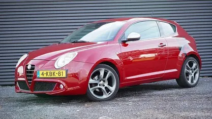 Occasion 2010 Alfa Romeo MiTo Hatchback | € 3.950 (Eerlijke prijs)
