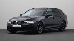 Gebruikt 2022 BMW 530e Executive Stationwagen | € 44.880 (Eerlijke prijs)