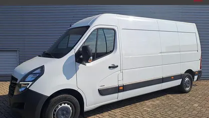 Wit Occasion 2021 Opel Movano Van | € 21.995 (Eerlijke prijs)
