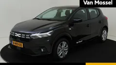 Blauw Gebruikt 2024 Dacia Sandero Expression Hatchback | € 19.425 (Eerlijke prijs)