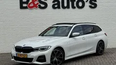 Wit Gebruikt 2022 BMW 320 M Sport Stationwagen | € 36.700 (Eerlijke prijs)