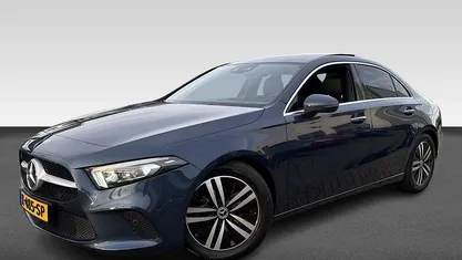 Occasion Mercedes A180 Business 136 PK (100 kW) 2021 Blauw Sedan