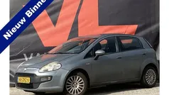Grijs, metallic lak Gebruikt 2010 Fiat Punto Evo Dynamic Hatchback | € 3.248 (Eerlijke prijs)