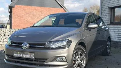 Grijs Gebruikt 2018 VW Polo Beats Hatchback | € 13.445 (Eerlijke prijs)