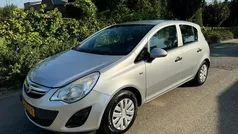 Grijs Gebruikt 2011 Opel Corsa Selection Hatchback | € 2.099 (Goede deal)