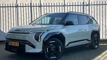 Gebruikt 2025 Kia EV3 GT-Line SUV | € 42.935 (Eerlijke prijs)