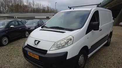 Wit Gebruikt 2007 Peugeot Expert Van | € 2.295 (Eerlijke prijs)