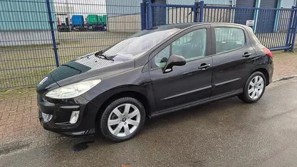 Gebruikt 2008 Peugeot 308 Hatchback | € 1.999 (Eerlijke prijs)