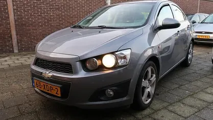 Grijs Occasion 2012 Chevrolet Aveo LTZ Sedan | € 4.500 (Eerlijke prijs)