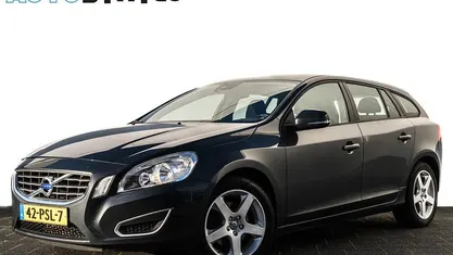 Grijs Gebruikt 2011 Volvo V60 Kinetic Stationwagen | € 6.900 (Eerlijke prijs)