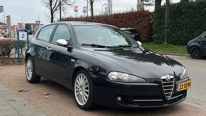 Zwart Gebruikt 2007 Alfa Romeo 147 Business Hatchback | € 1.950 (Eerlijke prijs)