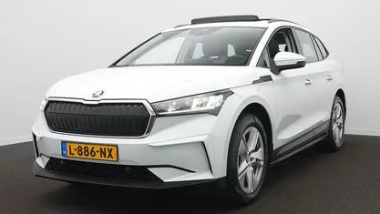 Wit Occasion 2021 Skoda Enyaq iV SUV | € 23.900 (Eerlijke prijs)