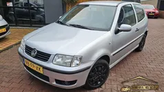 Grijs Gebruikt 2000 VW Polo Hatchback | € 999 (Eerlijke prijs)