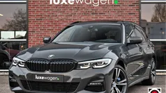 Grijs Gebruikt 2020 BMW 330e M Sport Stationwagen | € 35.900 (Eerlijke prijs)
