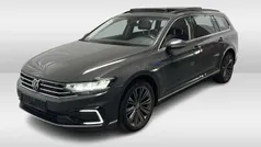Grijs Gebruikt 2021 VW Passat GTE Stationwagen | € 24.950 (Eerlijke prijs)