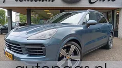 Blauw Gebruikt 2017 Porsche Cayenne SUV | € 56.845 (Eerlijke prijs)
