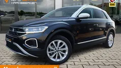 Gebruikt 2024 VW T-Roc Business SUV | € 32.450 (Eerlijke prijs)