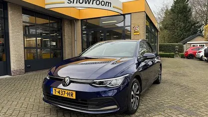 Occasion VW Golf VIII Active 150 PK (110 kW) 2022 Hatchback