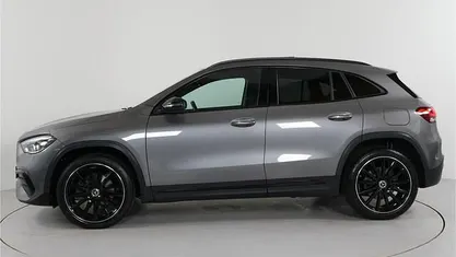 Grijs (metallic) Occasion 2023 Mercedes GLA250 AMG SUV | € 40.900 (Eerlijke prijs)