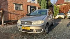 Grijs Gebruikt 2004 Fiat Punto Dynamic Hatchback | € 1.950 (Eerlijke prijs)