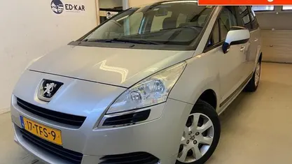 Occasion Peugeot 5008 120 PK (88 kW) 2010 Grijs, metallic lak MPV