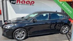 Gebruikt 2020 Ford Focus ST-Line Hatchback | € 15.459 (Eerlijke prijs)