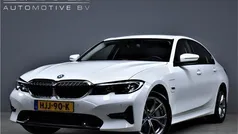 Wit Gebruikt 2022 BMW 330 Sport Line Sedan | € 34.995 (Super prijs)