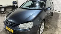 Blauw Gebruikt 2004 VW Golf IV Comfortline Hatchback | € 1.950 (Eerlijke prijs)