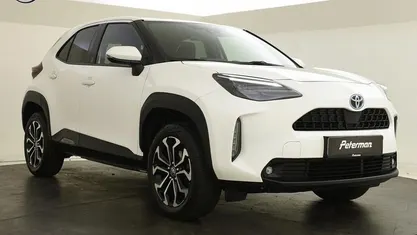 Wit Gebruikt 2022 Toyota Yaris Cross SUV | € 23.999 (Eerlijke prijs)