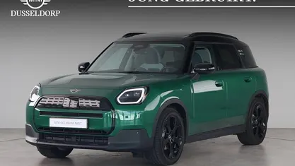 Groen Nieuw 2025 Mini Countryman Classic SUV | € 41.900 (Goede deal)