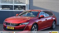 Rood Gebruikt 2021 Peugeot 508 Stationwagen | € 23.940 (Eerlijke prijs)
