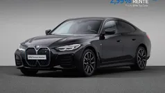 Zwart, metallic lak Gebruikt 2023 BMW i4 Shadowline Sedan | € 41.880 (Eerlijke prijs)