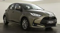 (metallic) Gebruikt 2022 Toyota Yaris Active Hatchback | € 19.499 (Eerlijke prijs)
