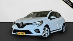 Wit Gebruikt 2021 Renault Clio V Hatchback | € 17.650 (Eerlijke prijs)