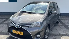 Grijs Gebruikt 2016 Toyota Yaris Hatchback | € 13.450 (Eerlijke prijs)