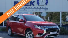 Rood Gebruikt 2019 Mitsubishi Outlander P-HEV Instyle SUV | € 23.840 (Goede deal)