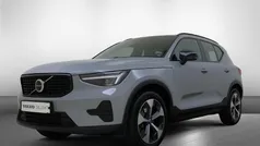Grijs Gebruikt 2025 Volvo XC40 Plus SUV | € 47.950 (Eerlijke prijs)