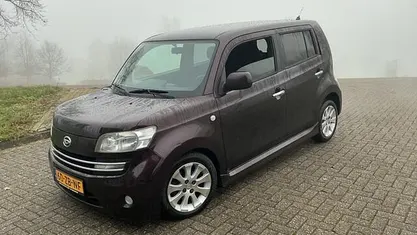Rood Gebruikt 2007 Daihatsu Materia MPV | € 3.500 (Eerlijke prijs)