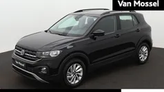 Zwart Gebruikt 2023 VW T-Cross Life SUV | € 22.900 (Eerlijke prijs)