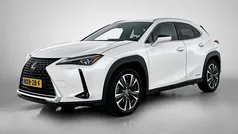 Wit Gebruikt 2021 Lexus UX 250h Executive Line SUV | € 32.950 (Goede deal)