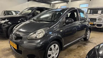 Occasion 2011 Toyota Aygo Hatchback | € 2.450 (Eerlijke prijs)