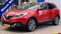 Rood Gebruikt 2017 Renault Kadjar Bose Edition SUV | € 16.950 (Eerlijke prijs)