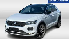 Wit Gebruikt 2021 VW T-Roc R-line SUV | € 29.950 (Eerlijke prijs)