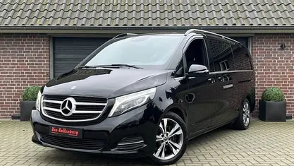 Zwart Gebruikt 2019 Mercedes V250 Avantgarde MPV | € 29.950 (Super prijs)